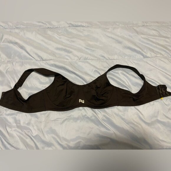 Plus size Sports Bra 42C - Picture 1 of 2